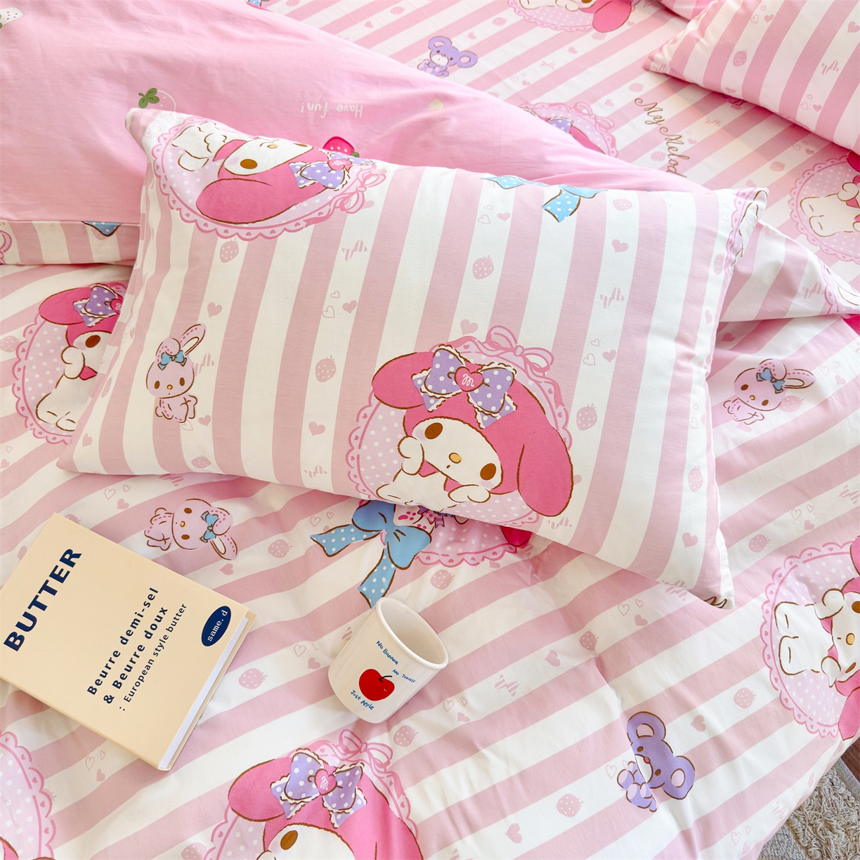 91家纺网 家纺一手货源 找家纺 名兮家居 2026新款全棉13372正版授权经典奥特曼四件套【含防伪标】 竖条美乐蒂