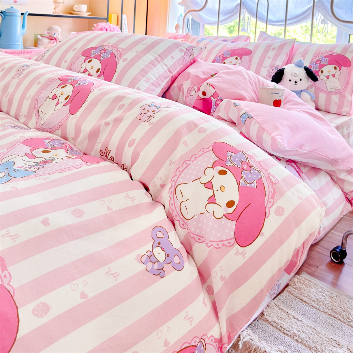 91家纺网 家纺一手货源 找家纺 名兮家居 2026新款全棉13372正版授权经典奥特曼四件套【含防伪标】 竖条美乐蒂