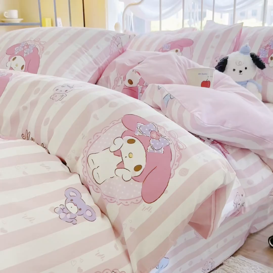 91家纺网 家纺一手货源 找家纺 名兮家居 2026新款全棉13372正版授权经典奥特曼四件套【含防伪标】 竖条美乐蒂