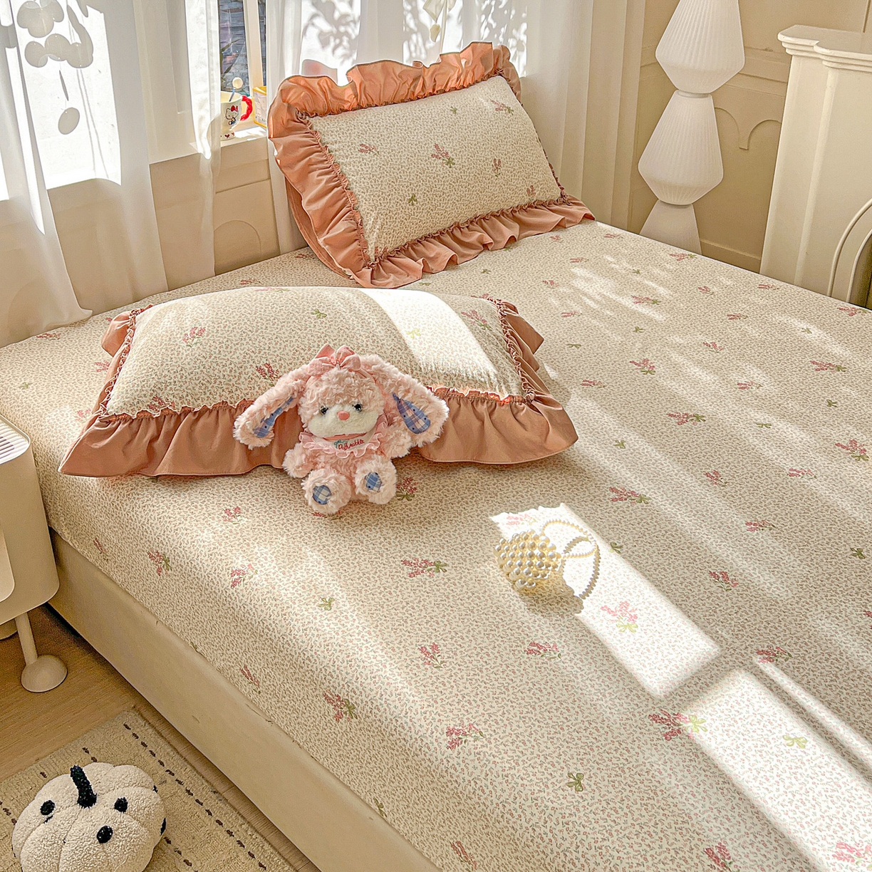 91家纺网 家纺一手货源 找家纺 富米莱单品馆 2026新款古法水洗仿棉床笠席梦思床罩杀床垫防滑罩床套罩床笠三件套 晚樱落海