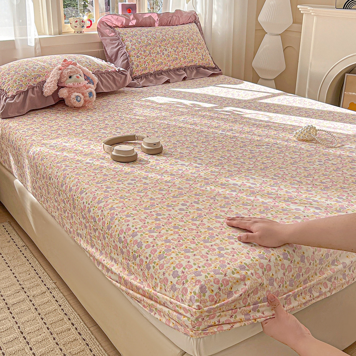 91家纺网 家纺一手货源 找家纺 富米莱单品馆 2026新款古法水洗仿棉床笠席梦思床罩杀床垫防滑罩床套罩床笠三件套 山樱漫岛