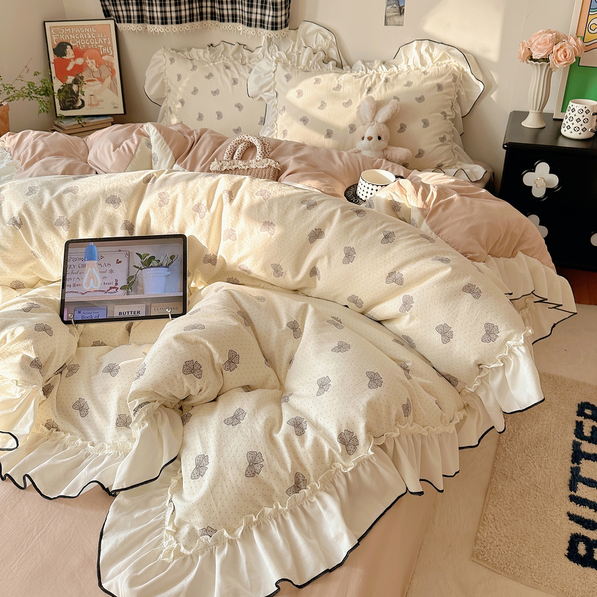 91家纺网 家纺一手货源 找家纺 沐芷 2026 【提供买家秀】公主风法式花边四件套A类古法水洗仿棉床上用品被套 花边梦境-波点蝴蝶结