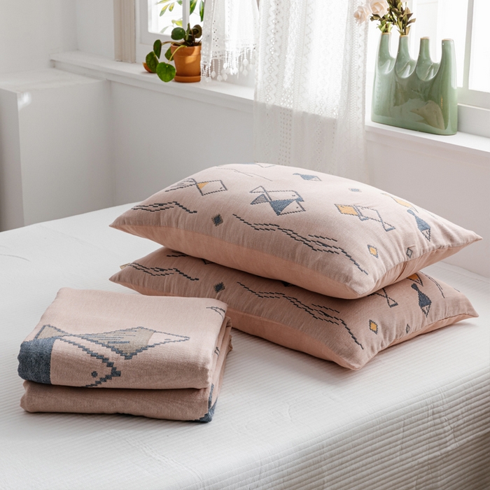 91家纺网 家纺一手货源 找家纺 朴尔家纺-毛巾被 2026新款波西米亚风全棉四层纱布毛巾被-朴尔经典款常年备货 组合图仅供展示