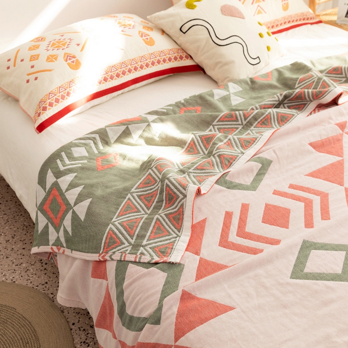 91家纺网 家纺一手货源 找家纺 朴尔家纺-毛巾被 2026新款波西米亚风全棉四层纱布毛巾被-朴尔经典款常年备货 莱茵河畔