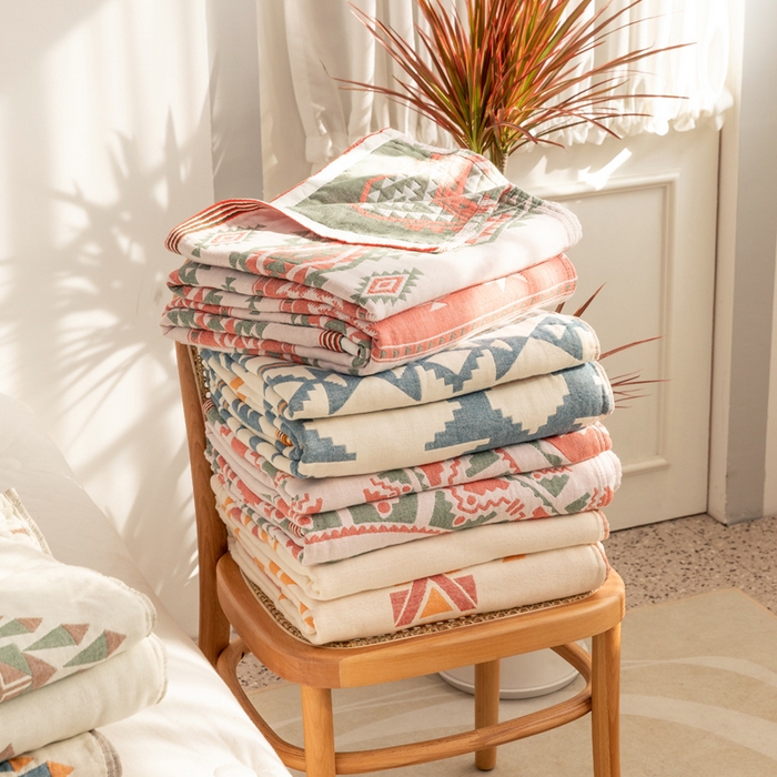 91家纺网 家纺一手货源 找家纺 朴尔家纺-毛巾被 2026新款波西米亚风全棉四层纱布毛巾被-朴尔经典款常年备货 组合图仅供展示