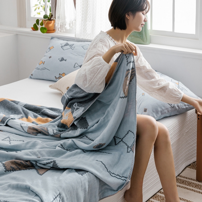 91家纺网 家纺一手货源 找家纺 朴尔家纺-毛巾被 2026新款波西米亚风全棉四层纱布毛巾被-朴尔经典款常年备货 鱼图腾-兰