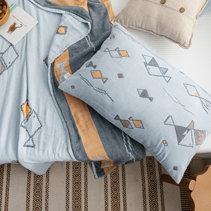 91家纺网 家纺一手货源 找家纺 朴尔家纺-毛巾被 2026新款波西米亚风全棉四层纱布毛巾被-朴尔经典款常年备货 鱼图腾-兰