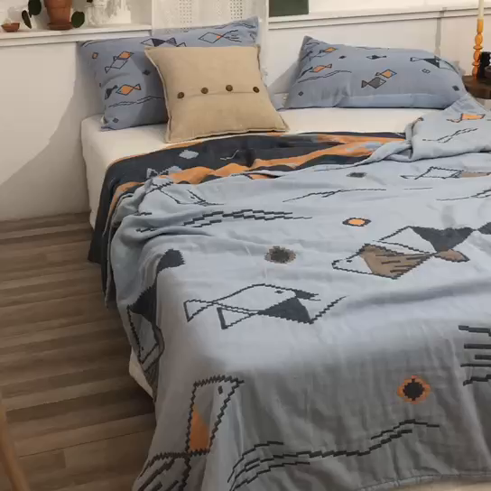 91家纺网 家纺一手货源 找家纺 朴尔家纺-毛巾被 2026新款波西米亚风全棉四层纱布毛巾被-朴尔经典款常年备货 鱼图腾-兰