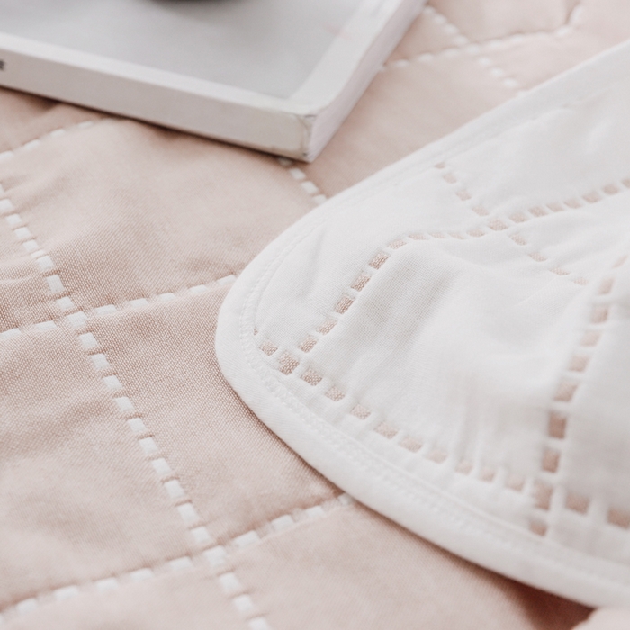 91家纺网 家纺一手货源 找家纺 朴尔家纺-毛巾被 2026新款经典六层纱布全棉毛巾被系列-朴尔经典款常年备货 时尚虚线-豆沙