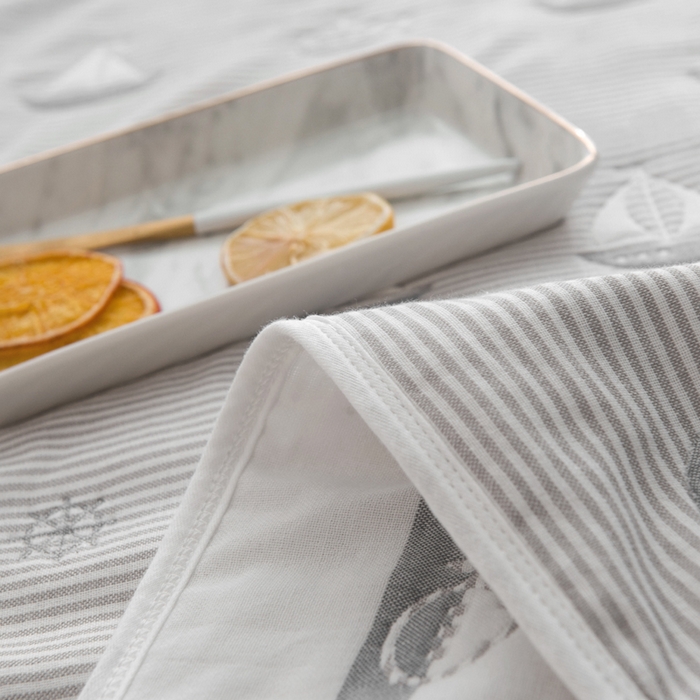 91家纺网 家纺一手货源 找家纺 朴尔家纺-毛巾被 2026新款经典六层纱布全棉毛巾被系列-朴尔经典款常年备货 小帆船