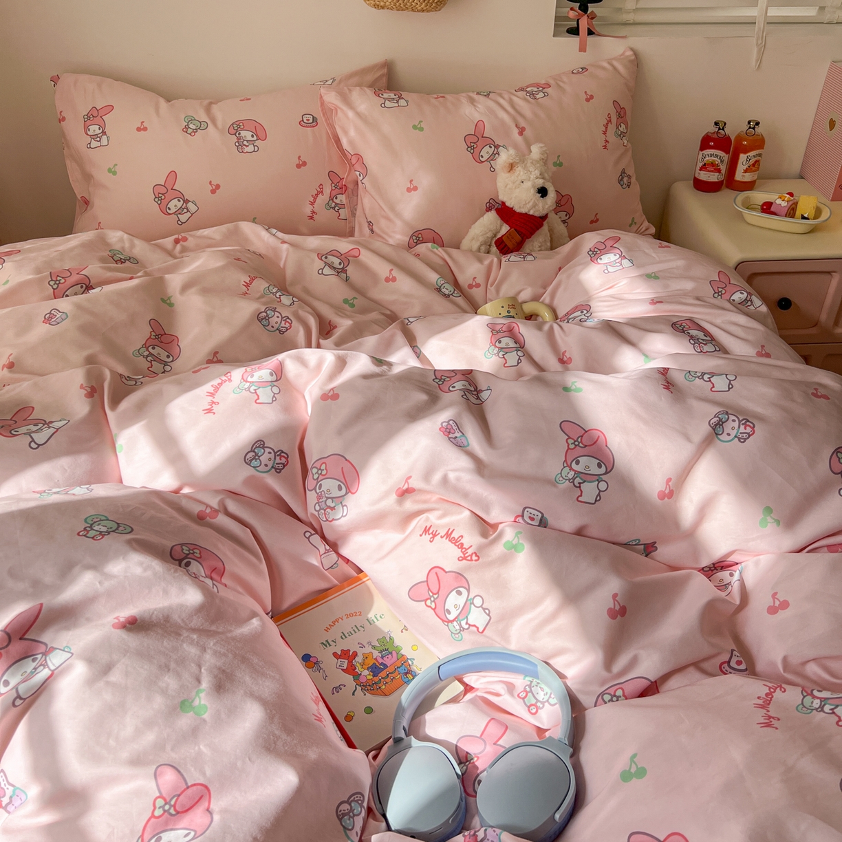 91家纺网 家纺一手货源 找家纺 耀悦家纺 2026新款纯棉四件套正版授权三丽鸥卡通第一弹 美乐蒂元气