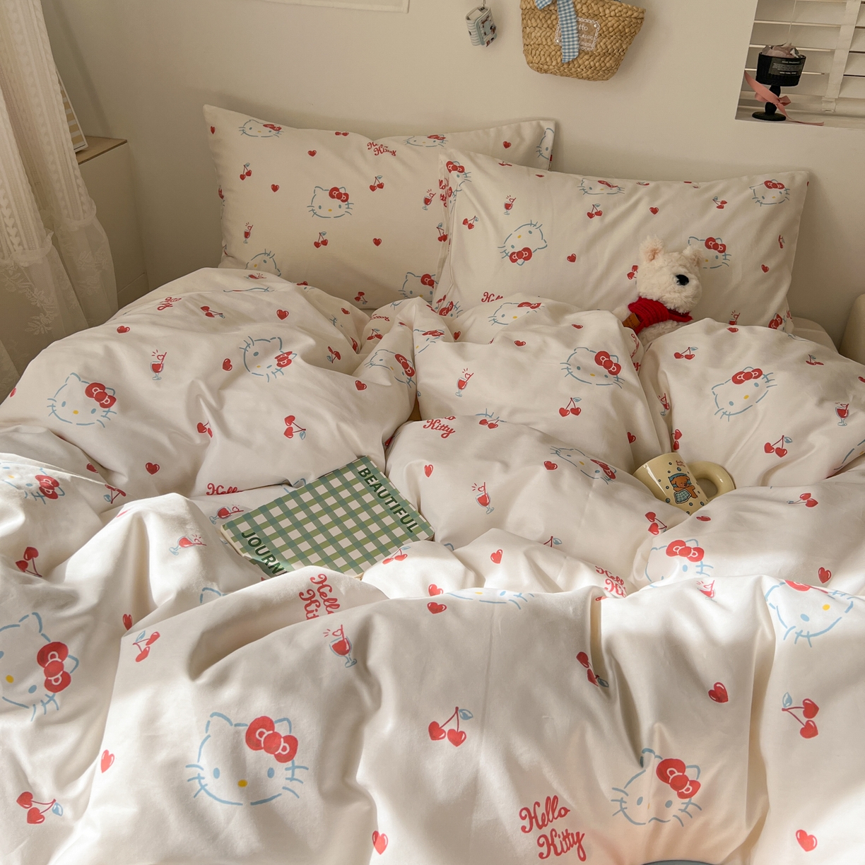 91家纺网 家纺一手货源 找家纺 耀悦家纺 2026新款纯棉四件套正版授权三丽鸥卡通第一弹 Hello Kitty樱桃