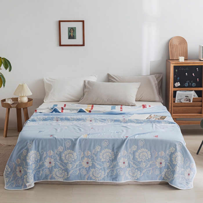 91家纺网 家纺一手货源 找家纺 朴尔家纺-毛巾被 2026新款抽象风格六层纱布毛巾被系列-朴尔经典款常年备货 那些花儿-浅蓝