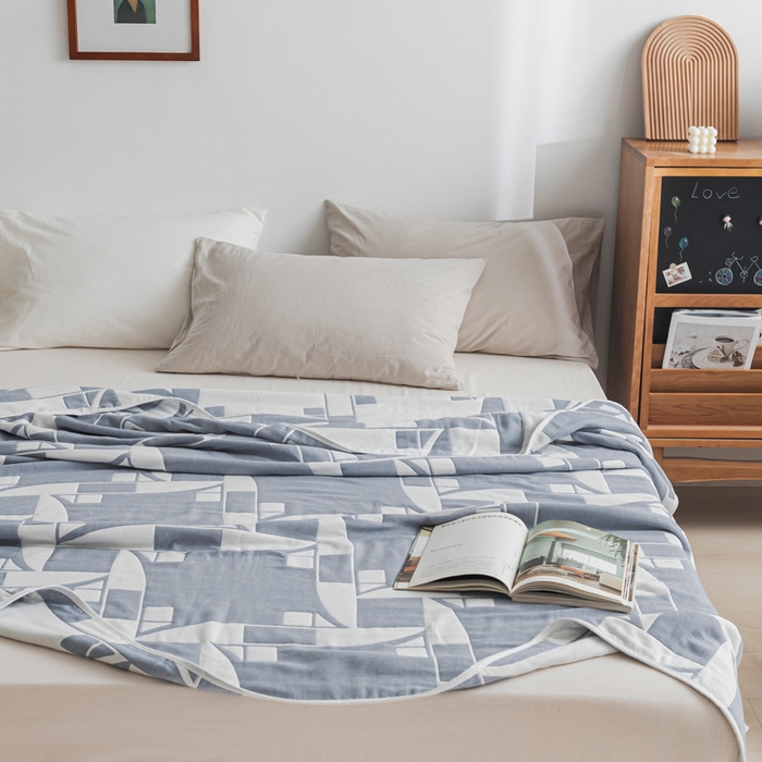 91家纺网 家纺一手货源 找家纺 朴尔家纺-毛巾被 2026新款抽象风格六层纱布毛巾被系列-朴尔经典款常年备货 魔幻世界-蓝