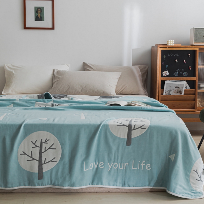 91家纺网 家纺一手货源 找家纺 朴尔家纺-毛巾被 2026新款抽象风格六层纱布毛巾被系列-朴尔经典款常年备货 幸福小树-绿