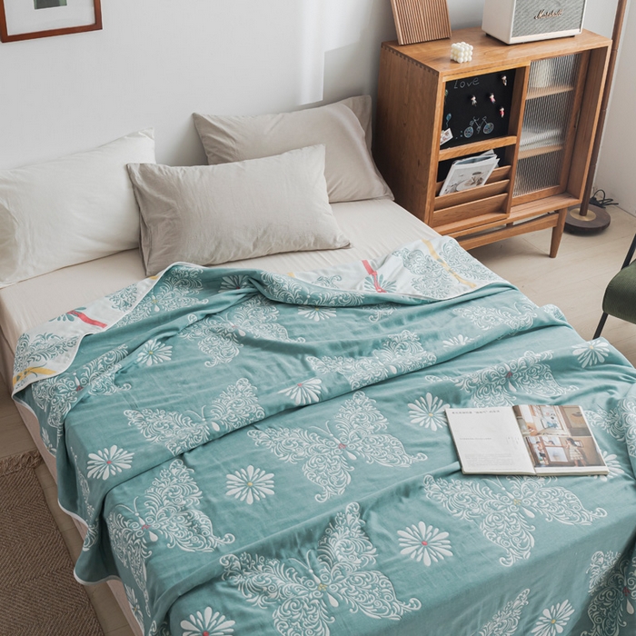 91家纺网 家纺一手货源 找家纺 朴尔家纺-毛巾被 2026新款抽象风格六层纱布毛巾被系列-朴尔经典款常年备货 蝴蝶泉边-绿