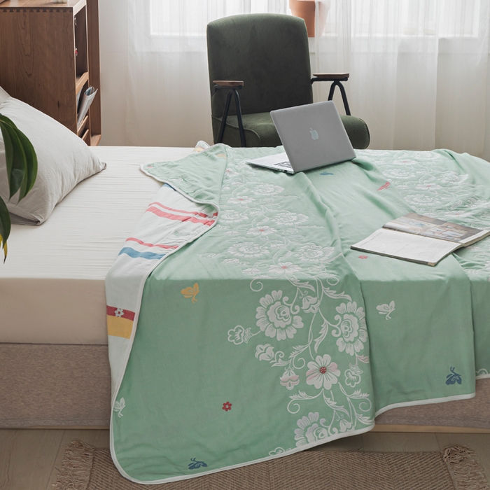 91家纺网 家纺一手货源 找家纺 朴尔家纺-毛巾被 2026新款抽象风格六层纱布毛巾被系列-朴尔经典款常年备货 那些花儿-浅绿