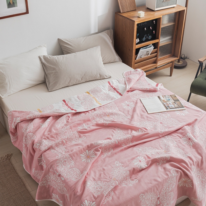 91家纺网 家纺一手货源 找家纺 朴尔家纺-毛巾被 2026新款抽象风格六层纱布毛巾被系列-朴尔经典款常年备货 蝴蝶泉边-粉