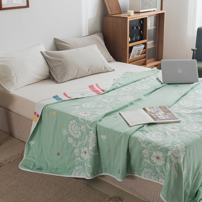 91家纺网 家纺一手货源 找家纺 朴尔家纺-毛巾被 2026新款抽象风格六层纱布毛巾被系列-朴尔经典款常年备货 那些花儿-浅绿