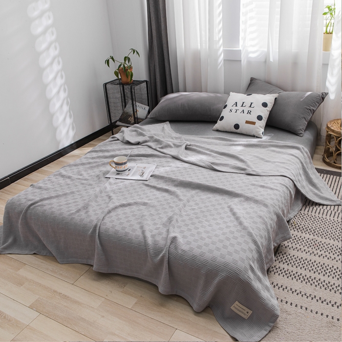 91家纺网 家纺一手货源 找家纺 朴尔家纺-毛巾被 2026新款加厚纯色线毯纱布毛巾被-朴尔经典款常年备货 素色纯棉肌理线毯-浅灰