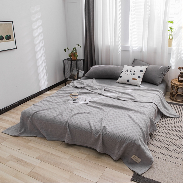 91家纺网 家纺一手货源 找家纺 朴尔家纺-毛巾被 2026新款加厚纯色线毯纱布毛巾被-朴尔经典款常年备货 素色纯棉肌理线毯-浅灰