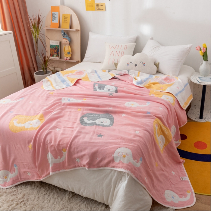 91家纺网 家纺一手货源 找家纺 朴尔家纺-毛巾被 2026新款卡漫风格全棉六层纱毛巾被 长鼻象-粉