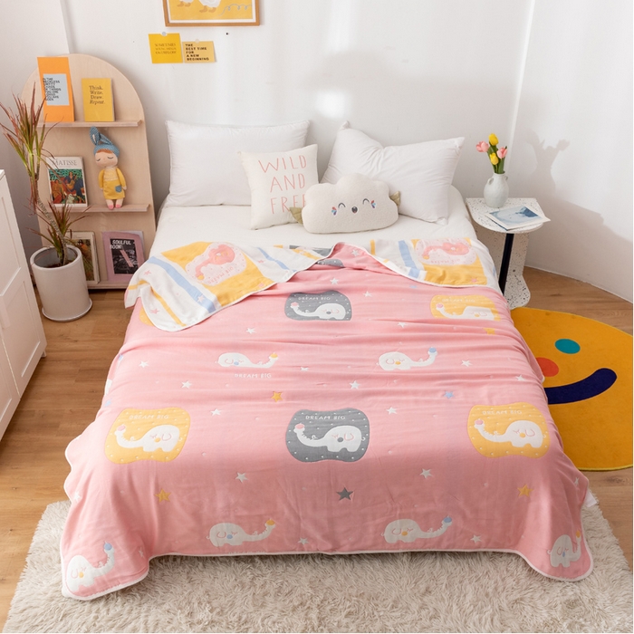 91家纺网 家纺一手货源 找家纺 朴尔家纺-毛巾被 2026新款卡漫风格全棉六层纱毛巾被 长鼻象-粉