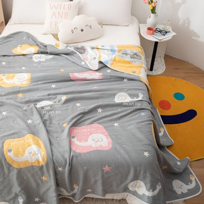 91家纺网 家纺一手货源 找家纺 朴尔家纺-毛巾被 2026新款卡漫风格全棉六层纱毛巾被 长鼻象-灰