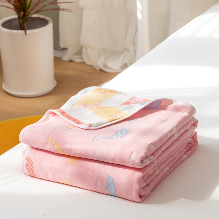 91家纺网 家纺一手货源 找家纺 朴尔家纺-毛巾被 2026新款卡通系全棉六层纱毛巾被 鲸鱼乐园-粉