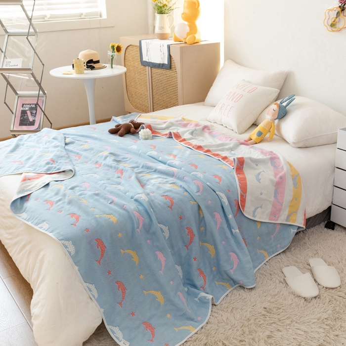 91家纺网 家纺一手货源 找家纺 朴尔家纺-毛巾被 2026新款卡通系全棉六层纱毛巾被 鲸鱼乐园-蓝