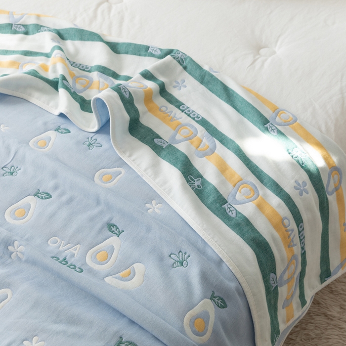 91家纺网 家纺一手货源 找家纺 朴尔家纺-毛巾被 2026新款卡通系全棉六层纱毛巾被 水果乐园-蓝