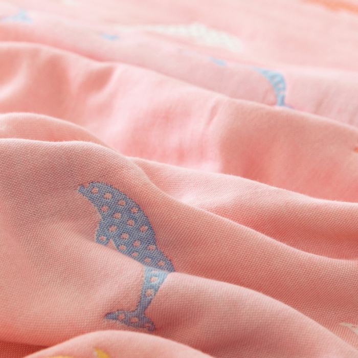 91家纺网 家纺一手货源 找家纺 朴尔家纺-毛巾被 2026新款卡通系全棉六层纱毛巾被 鲸鱼乐园-粉