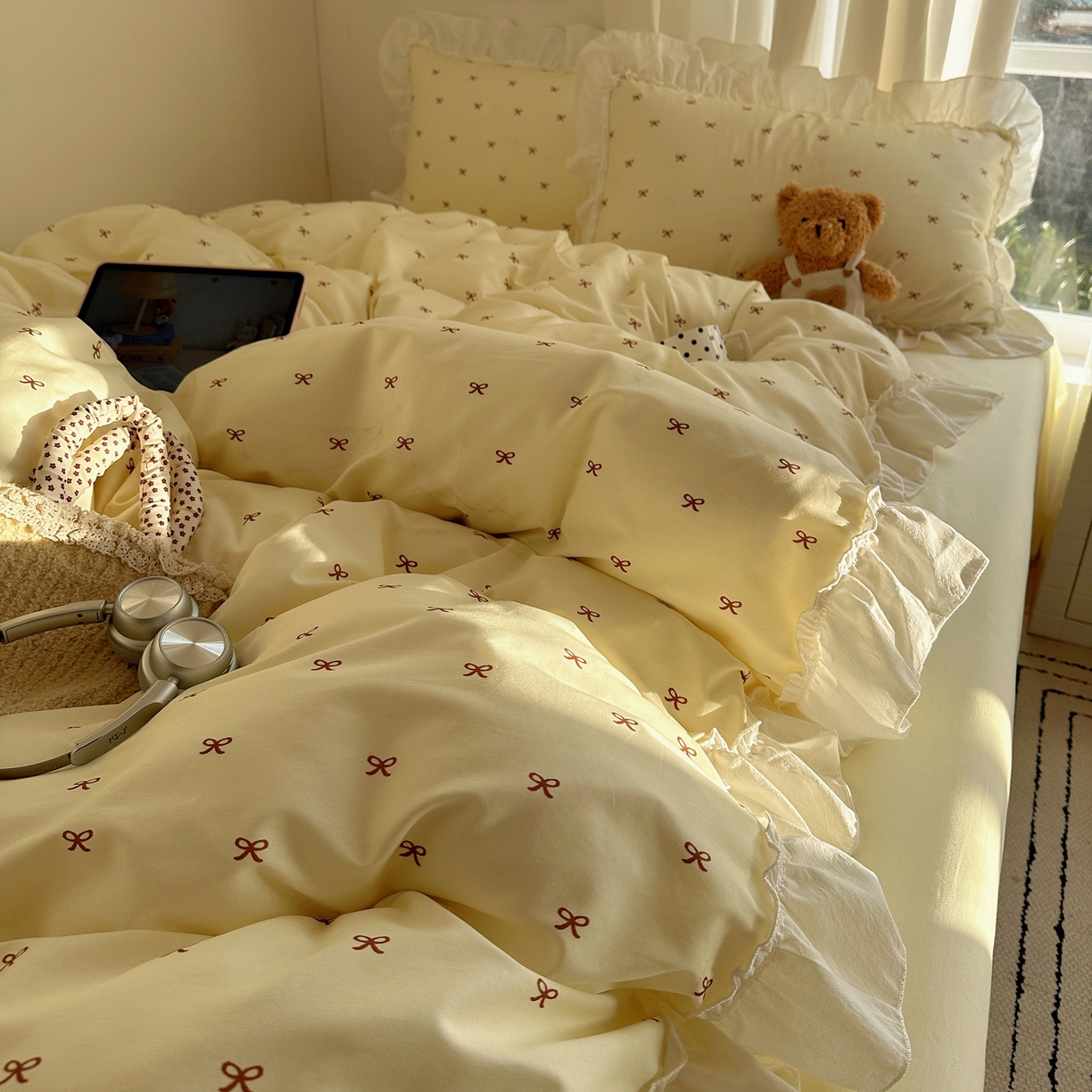 91家纺网 家纺一手货源 找家纺 （总）盼季家纺 2026春夏小清新日韩蝴蝶结奶油花边床上用品四件套宿舍三件套