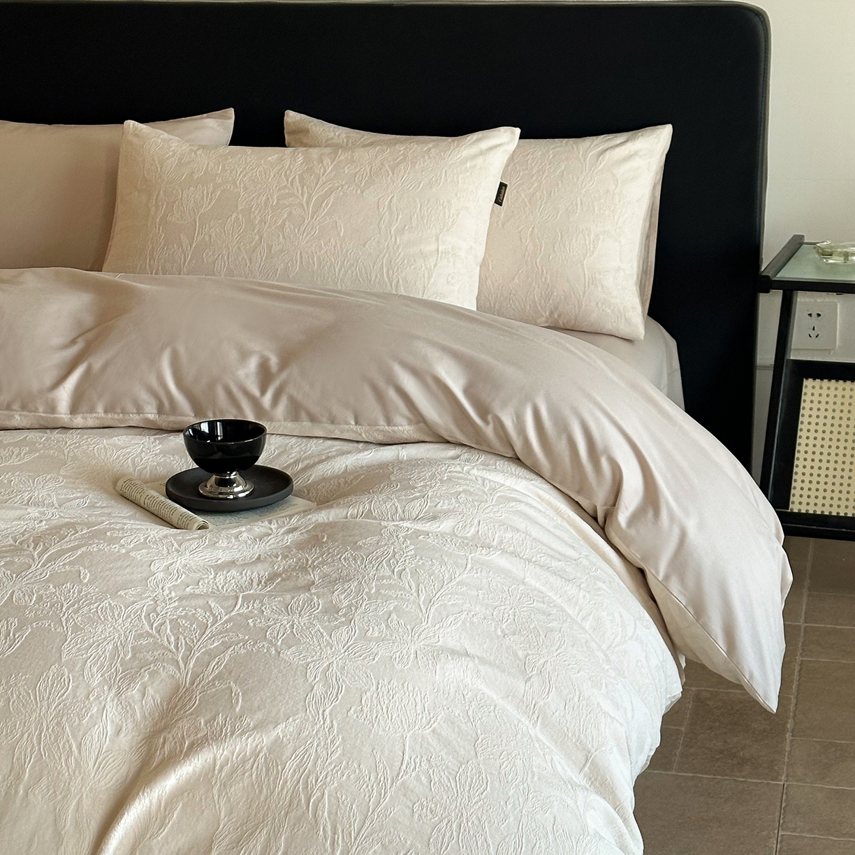 91家纺网 家纺一手货源 找家纺 （总）卡巴伦家纺 2026新款全棉厚织提花系列简约款四件套