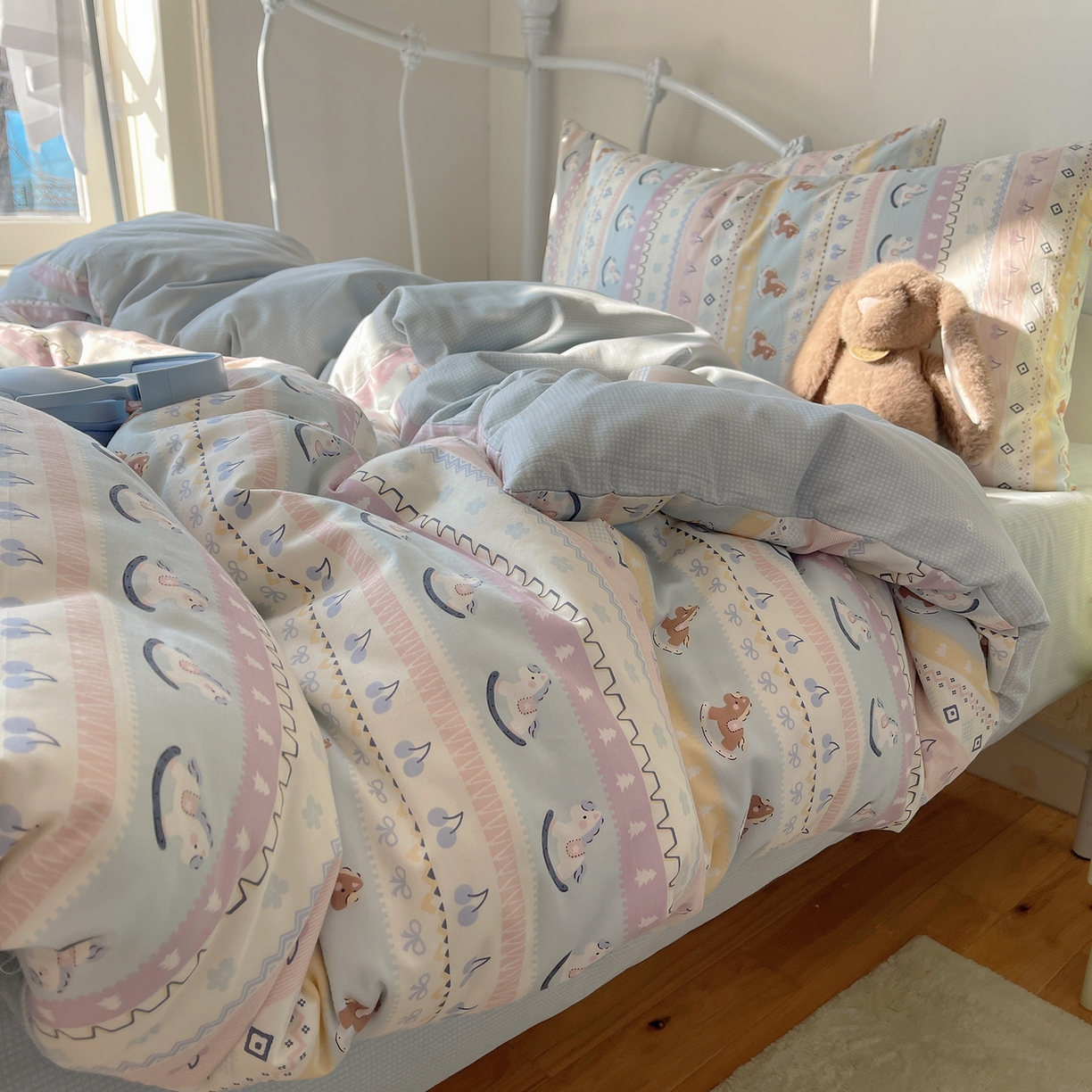 91家纺网 家纺一手货源 找家纺 （总）桃子家居 2026新款纯棉13070小清新卡通少女可爱全棉系列四件套