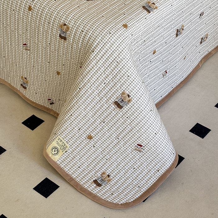 91家纺网 家纺一手货源 找家纺 凌云家纺 2026新款A类13372全棉床盖一面棉一面绒 爱丁堡