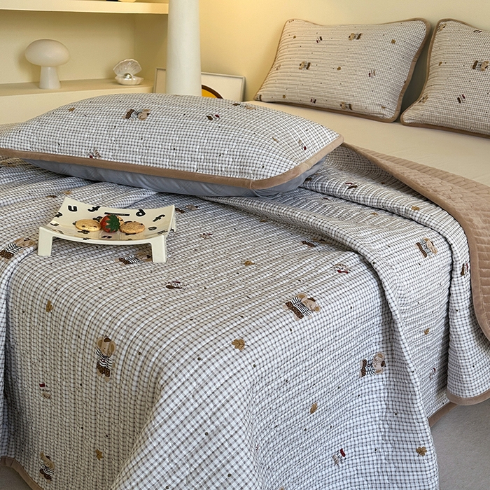 91家纺网 家纺一手货源 找家纺 凌云家纺 2026新款A类13372全棉床盖一面棉一面绒 爱丁堡