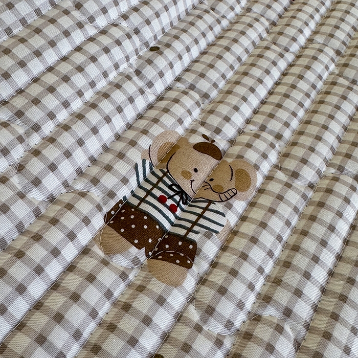 91家纺网 家纺一手货源 找家纺 凌云家纺 2026新款A类13372全棉床盖一面棉一面绒 爱丁堡