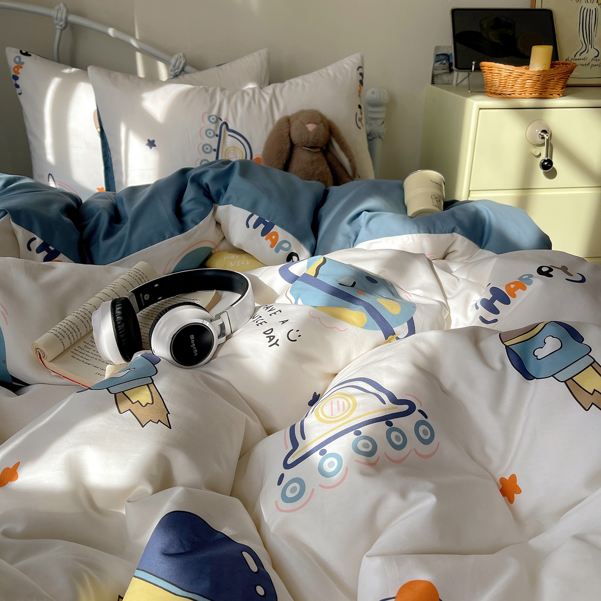 91家纺网 家纺一手货源 找家纺 桃子家居 2026新款纯棉13070小清新卡通少女可爱全棉系列四件套 棉-流浪地球