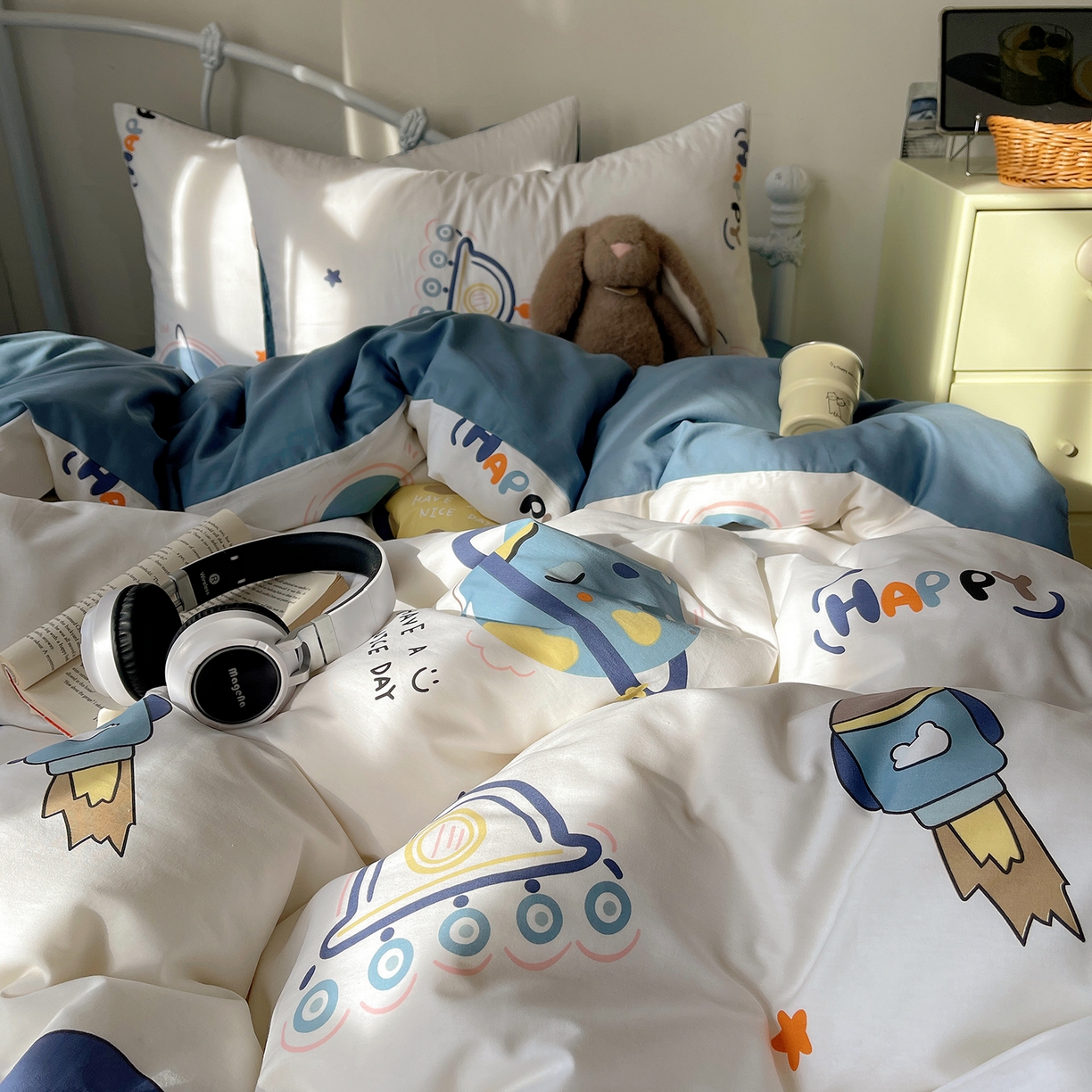 91家纺网 家纺一手货源 找家纺 桃子家居 2026新款纯棉13070小清新卡通少女可爱全棉系列四件套 棉-流浪地球