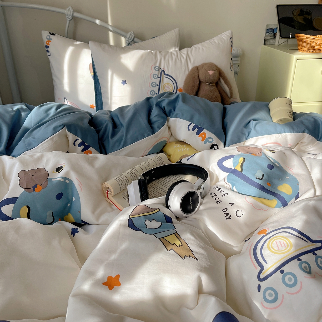 91家纺网 家纺一手货源 找家纺 桃子家居 2026新款纯棉13070小清新卡通少女可爱全棉系列四件套 棉-流浪地球