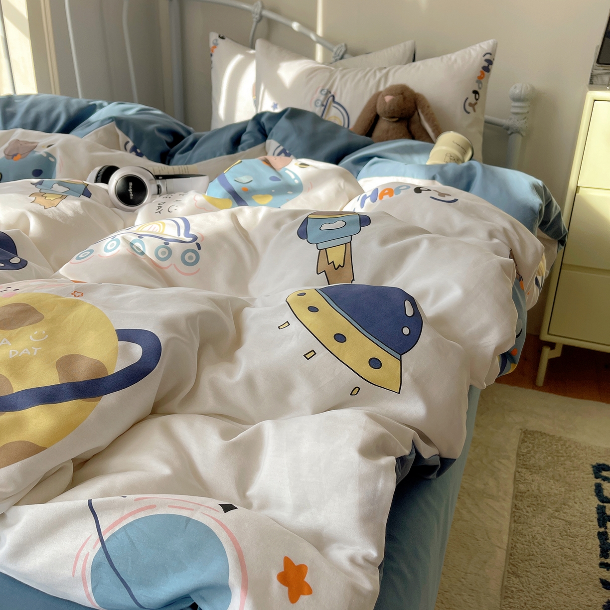 91家纺网 家纺一手货源 找家纺 桃子家居 2026新款纯棉13070小清新卡通少女可爱全棉系列四件套 棉-流浪地球