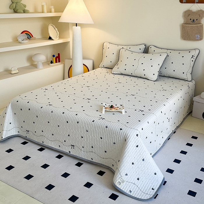 91家纺网 家纺一手货源 找家纺 凌云家纺 2026新款A类13372全棉床盖一面棉一面绒 花蜜