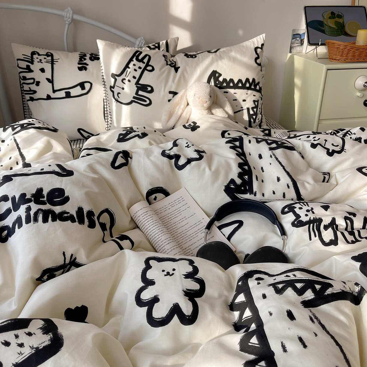 91家纺网 家纺一手货源 找家纺 桃子家居 2026新款纯棉13070小清新卡通少女可爱全棉系列四件套 棉-小涂鸦乐园