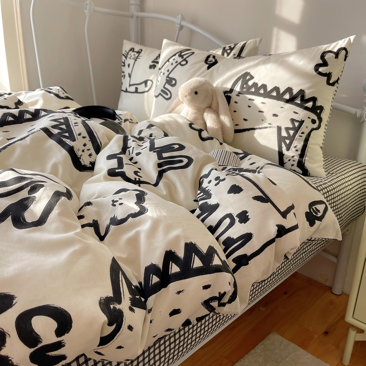 91家纺网 家纺一手货源 找家纺 桃子家居 2026新款纯棉13070小清新卡通少女可爱全棉系列四件套 棉-小涂鸦乐园