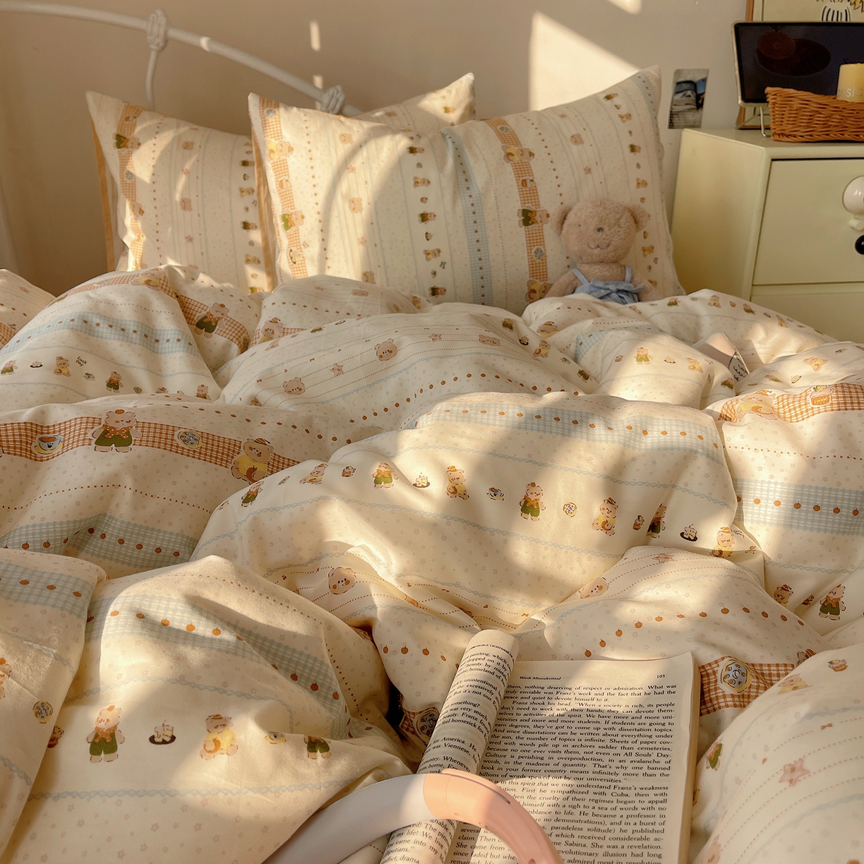 91家纺网 家纺一手货源 找家纺 桃子家居 2026新款纯棉13070小清新卡通少女可爱全棉系列四件套 棉-幸运星星熊