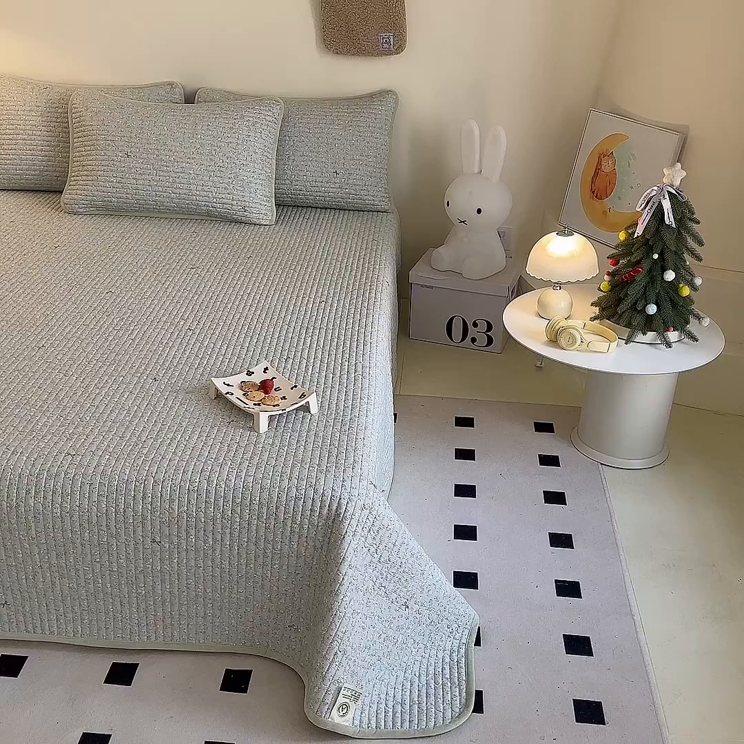 91家纺网 家纺一手货源 找家纺 凌云家纺 2026新款A类13372全棉床盖一面棉一面绒 沐雨倾城