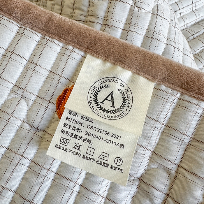 91家纺网 家纺一手货源 找家纺 凌云家纺 2026新款A类13372全棉床盖一面棉一面绒 南瓜可可