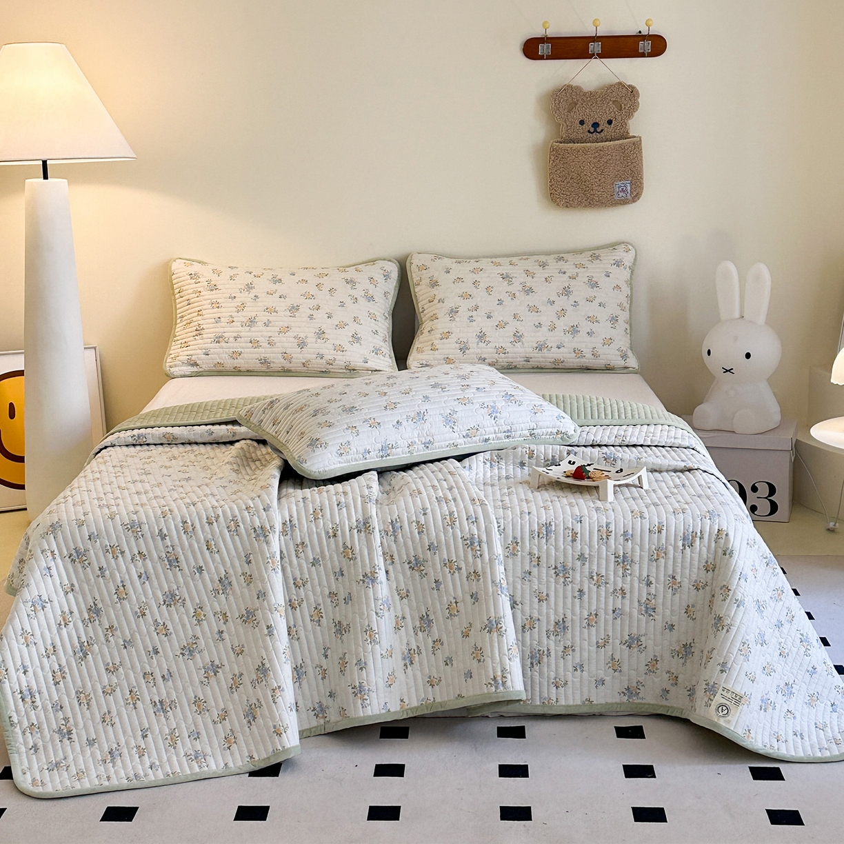 91家纺网 家纺一手货源 找家纺 凌云家纺 2026新款A类13372全棉床盖一面棉一面绒 沐雅清风