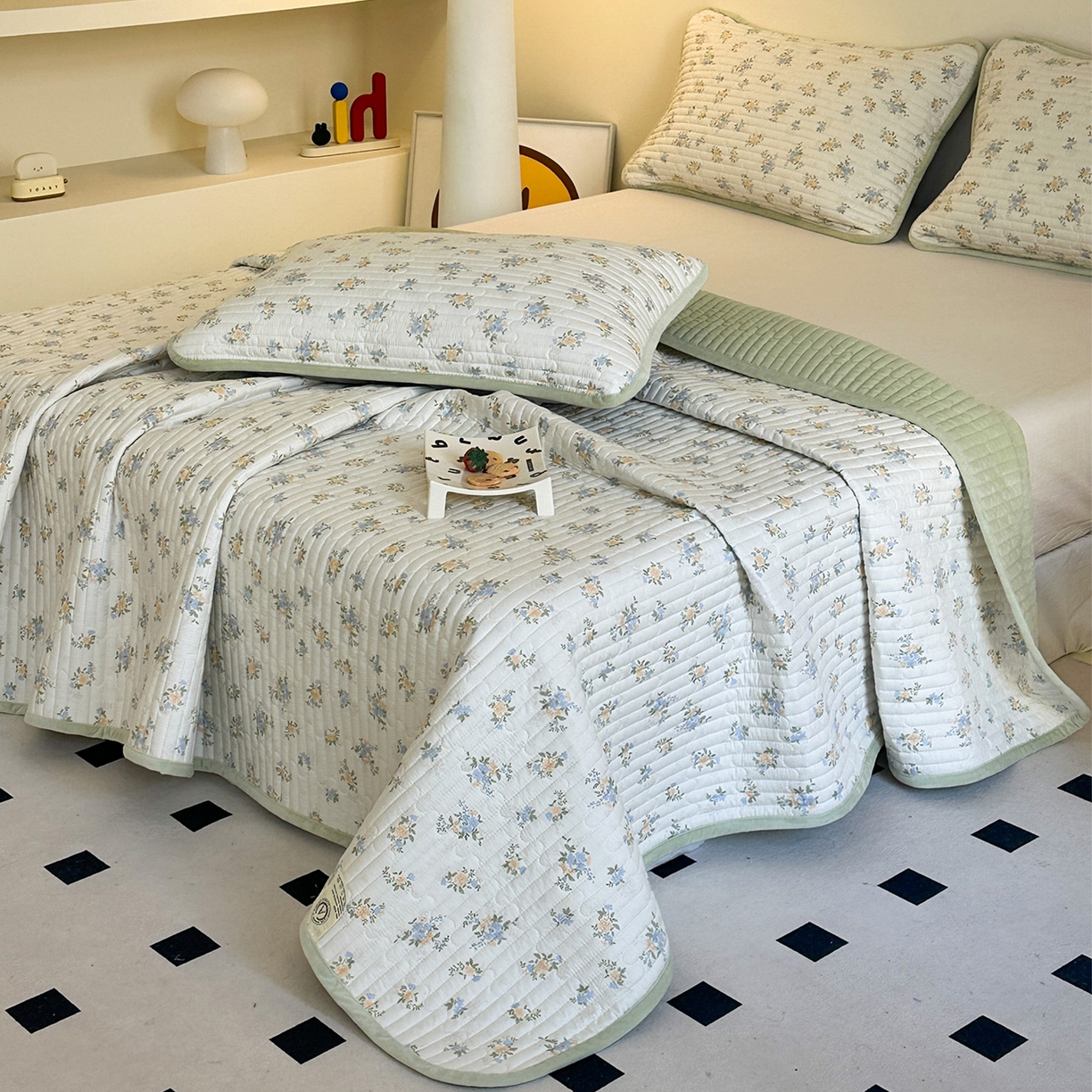 91家纺网 家纺一手货源 找家纺 凌云家纺 2026新款A类13372全棉床盖一面棉一面绒 沐雅清风